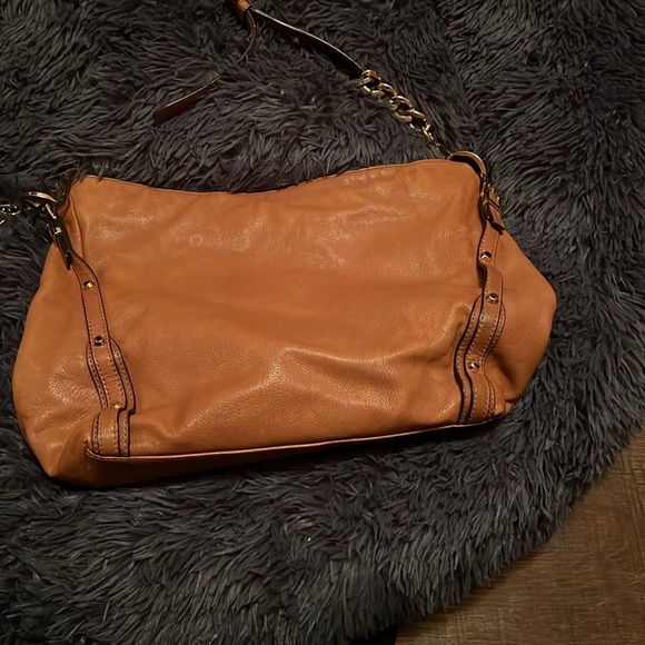 Micheal Kors - Picture 2 of 6